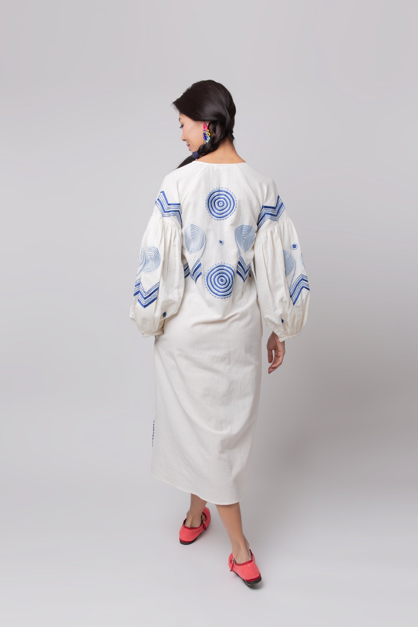 Barbarella - White embroidered