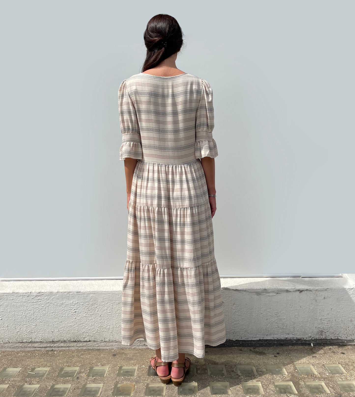 Robi Dress in Beige
