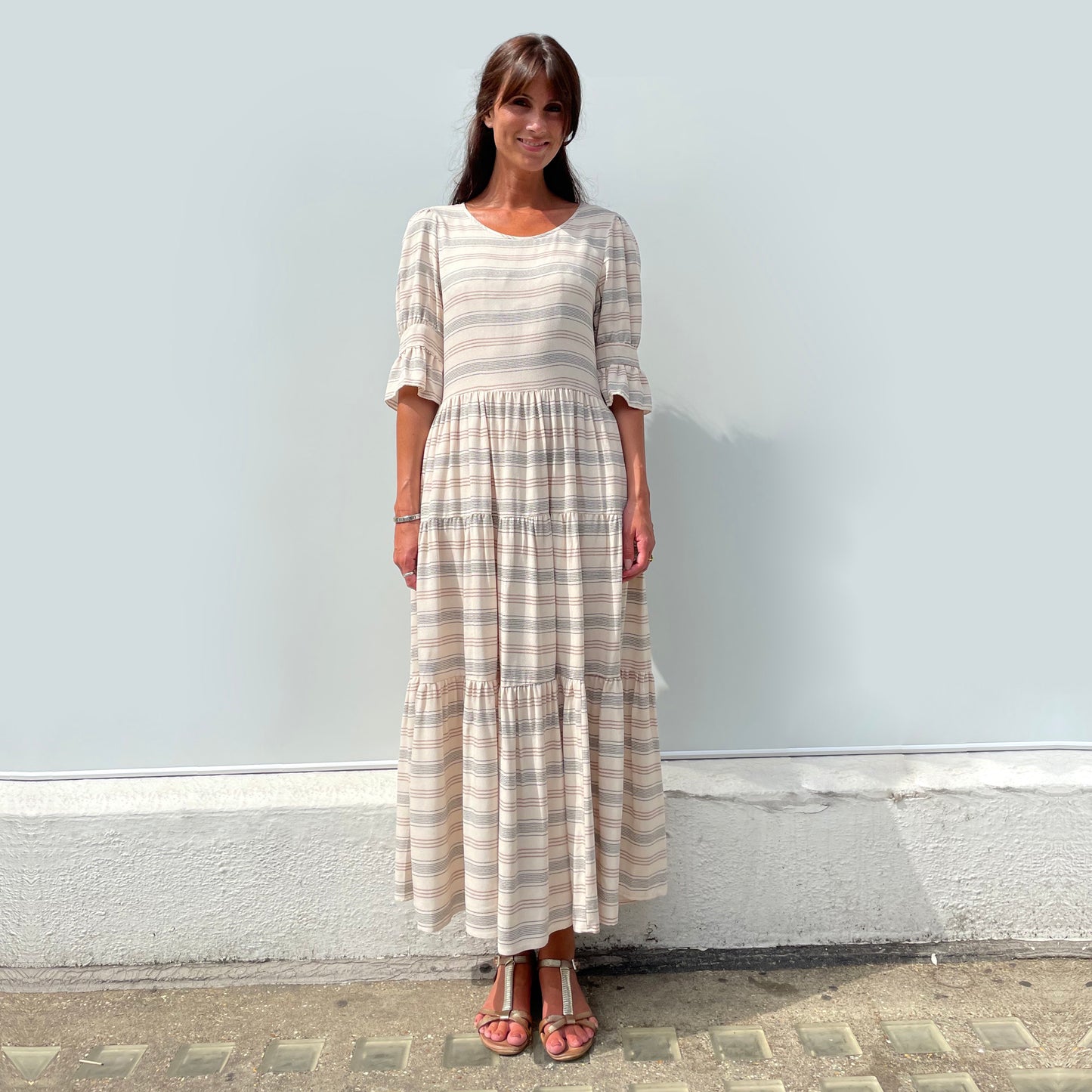 Robi Dress in Beige
