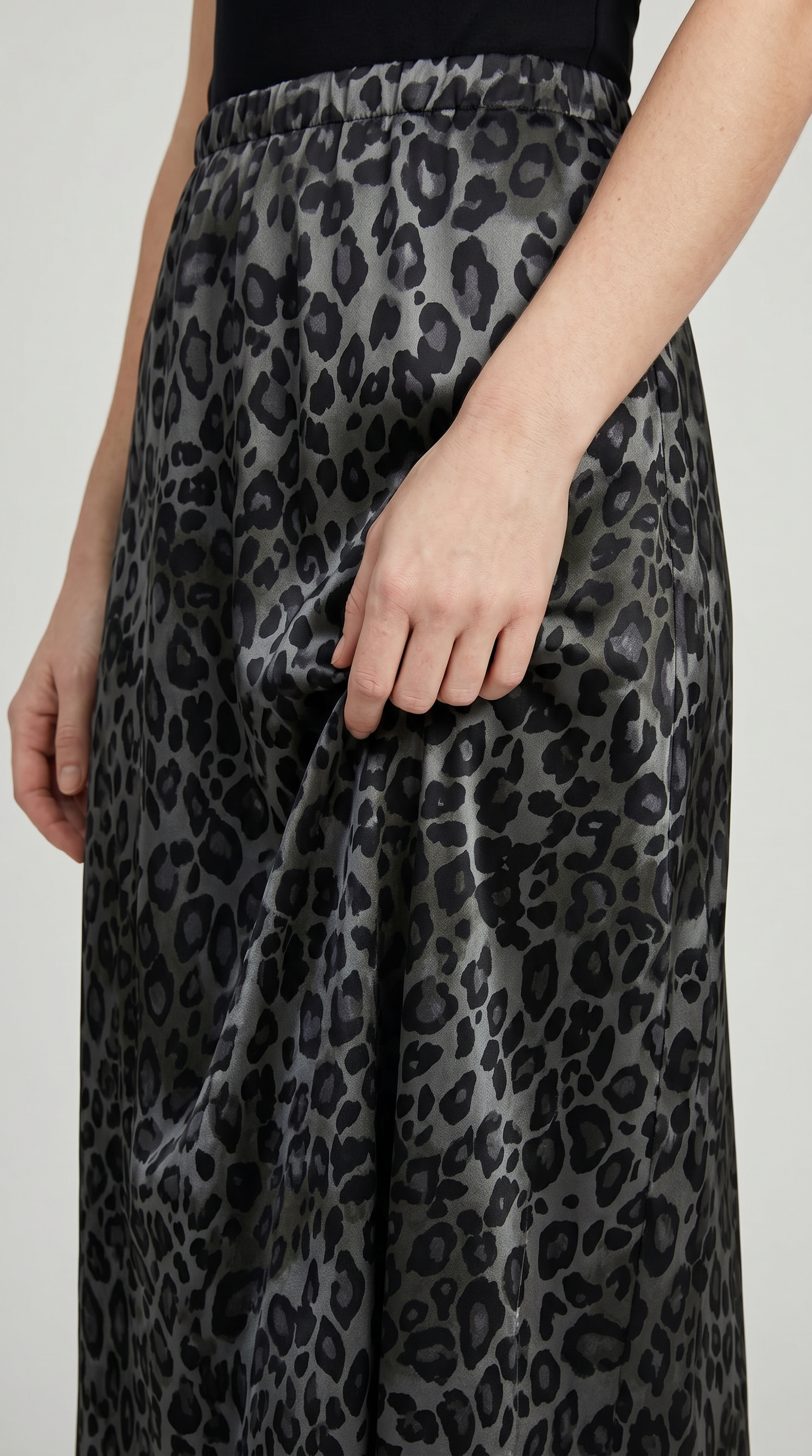 Savannah Black Leopard Maxi Skirt