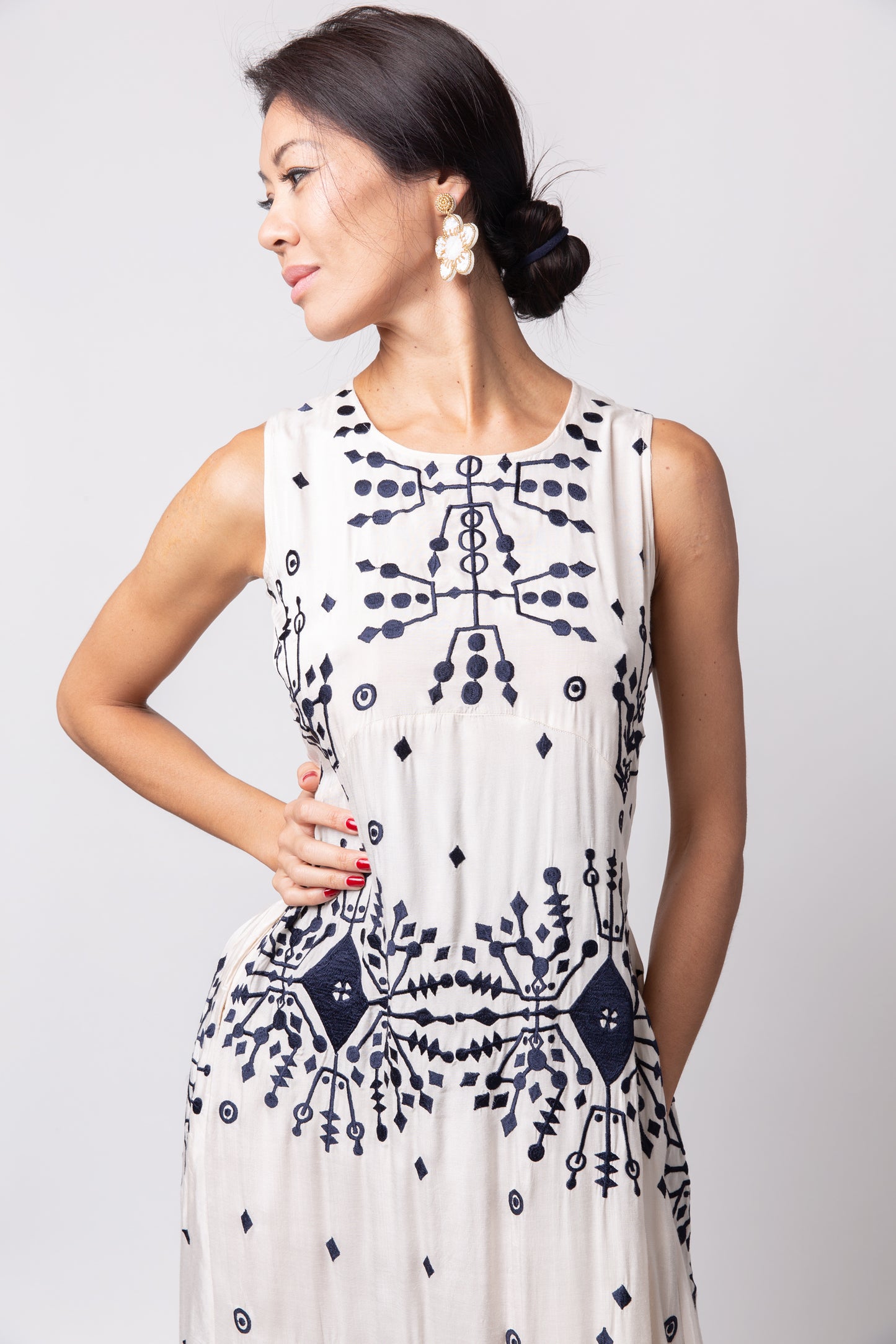 Botanika dress - White and navy